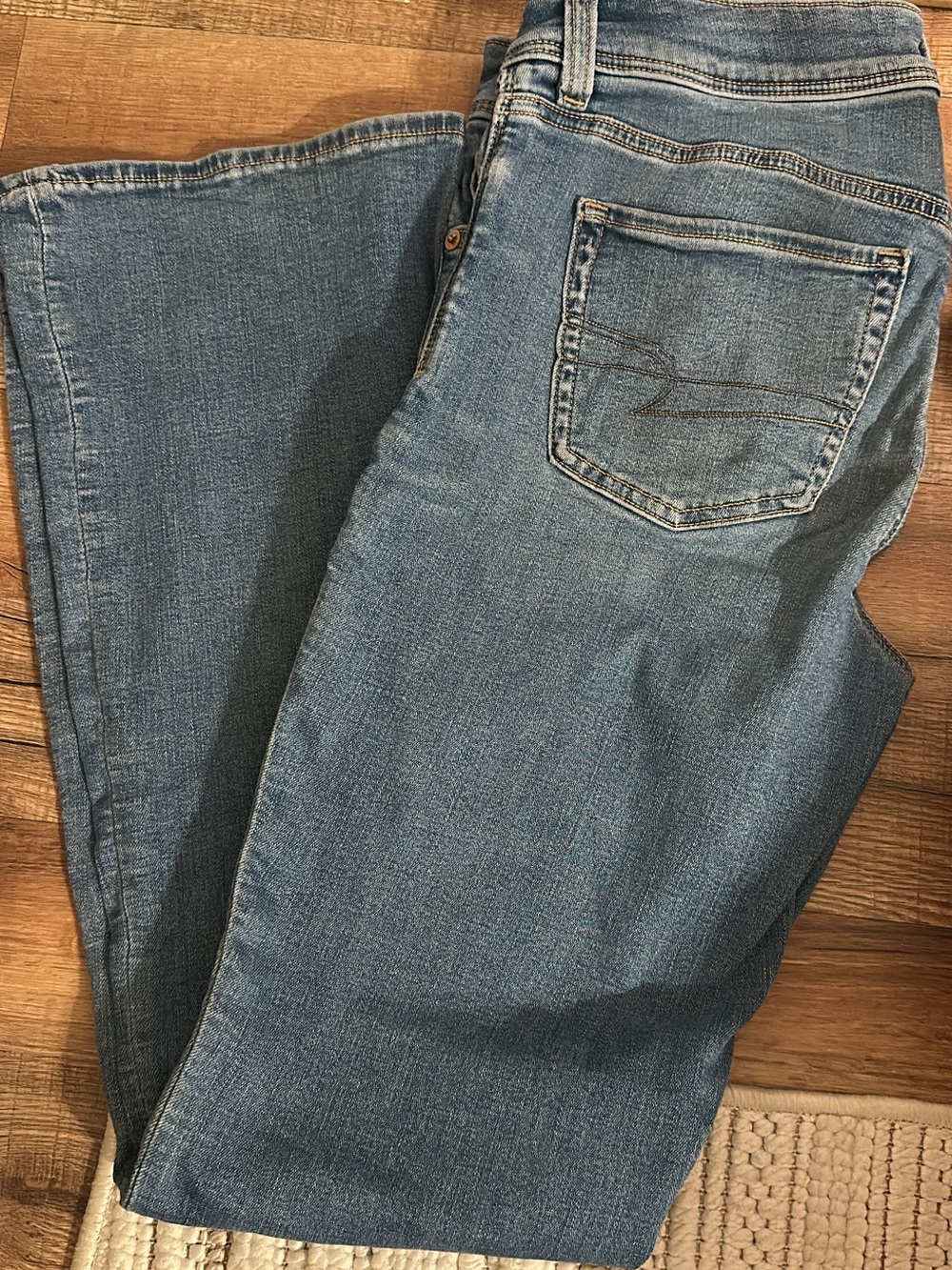 American Eagle Outfitters Light Blue Bootcut Jeans